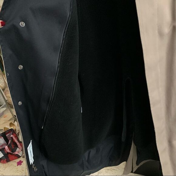 London fog lined trench coat - Picture 9 of 12